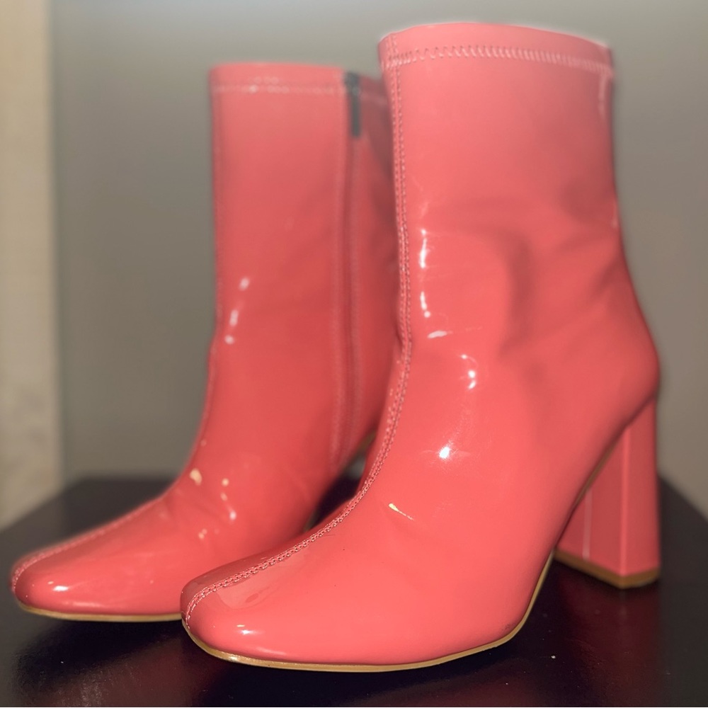 Sheln Booties